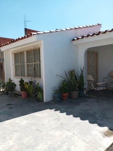 Foto Casa en Venta en los guayos, Carabobo - U$D 21.800 - CAV225548 - BienesOnLine