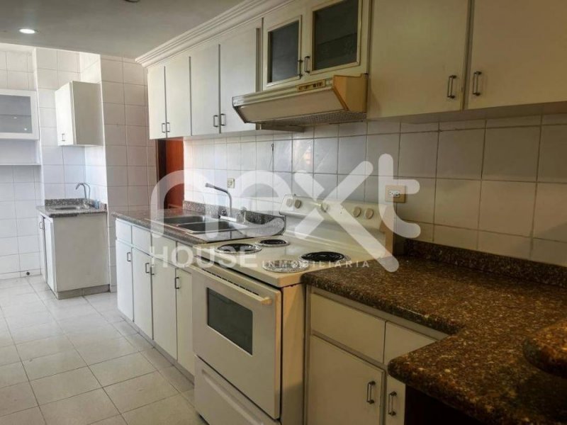 APARTAMENTO VENTA CECILIO ACOSTA MARACAIBO NEXT 2061 - karina nelson