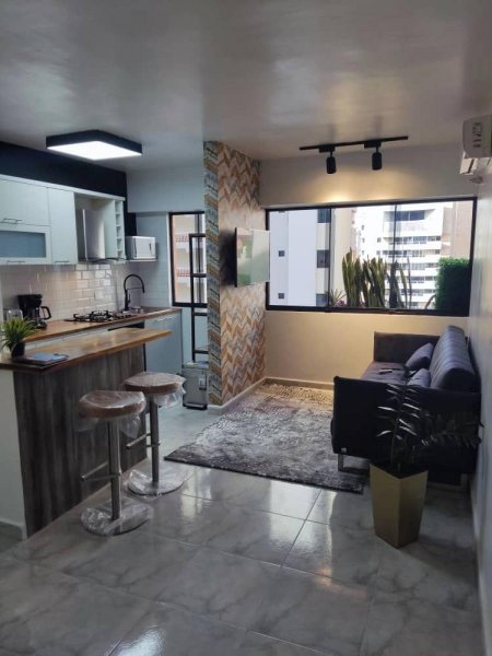 Foto Apartamento en Alquiler en Valencia, Carabobo - U$D 400 - APA183899 - BienesOnLine