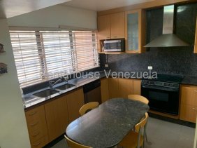 Apartamento en Venta en Las Esmeraldas Caracas, Distrito Federal