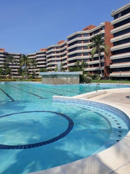 Foto Apartamento en Venta en Municipio Diego Bautista Urbaneja, El Morro, Anzoátegui - U$D 220.000 - APV127962 - BienesOnLine