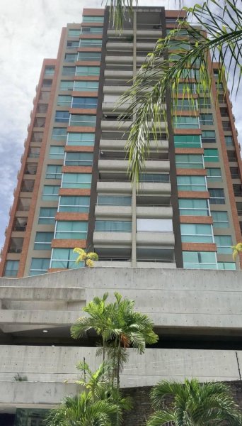 Apartamento en Alquiler en  PARRAL VALENCIA Res. Alameda, Carabobo