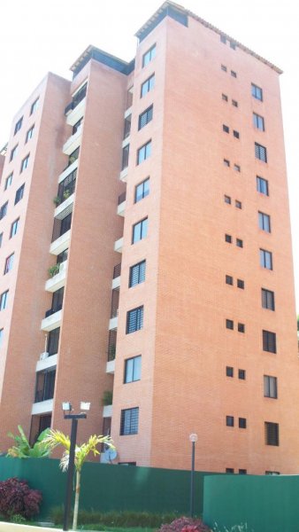 lindo apartamento Colinas de La Tahona