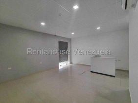 local alquiler Campo claro tlf 04242129768 rolando rodriguez