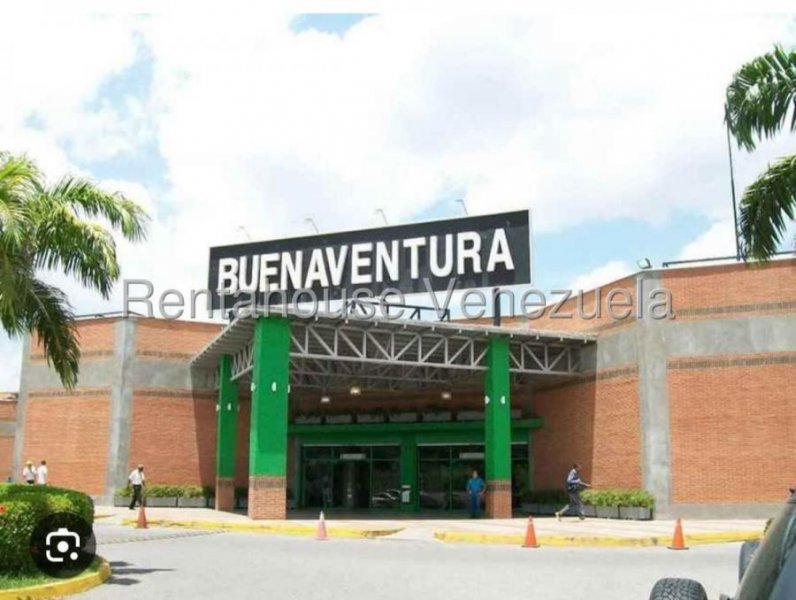 Foto Local en Alquiler en Guatire, Guatire, Miranda - U$D 700 - LOA249368 - BienesOnLine