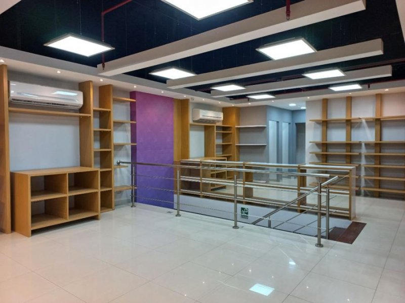 Foto Local en Venta en Caroni, Puerto Ordaz, Bolívar - U$D 120.000 - LOV179006 - BienesOnLine