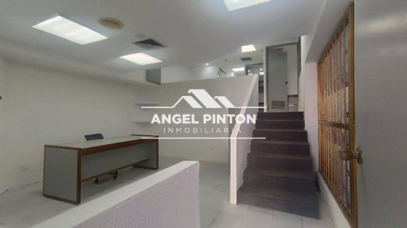 Foto Local en Alquiler en Maracaibo, Zulia - U$D 300 - LOA244416 - BienesOnLine