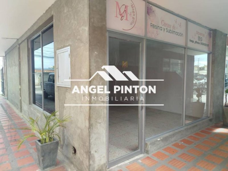 Foto Local en Alquiler en Maracaibo, Zulia - U$D 300 - LOA246931 - BienesOnLine