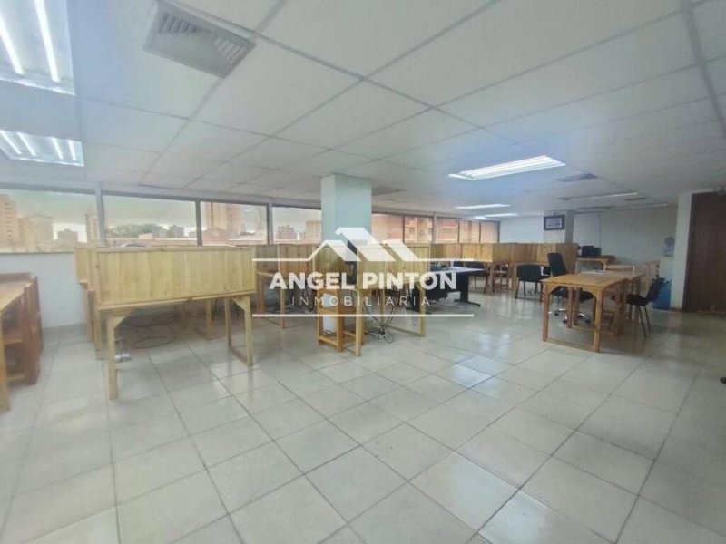 LOCAL COMERCIAL ALQUILER CALLE 72 MARACAIBO API 6958 JANETTE PEREZ