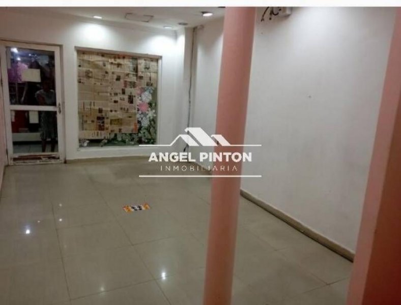 Foto Local en Alquiler en Maracaibo, Zulia - U$D 200 - LOA242621 - BienesOnLine