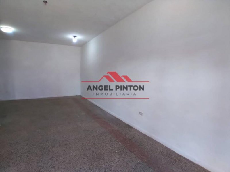 Foto Local en Alquiler en Ciudad Ojeda, Zulia - U$D 120 - LOA189786 - BienesOnLine