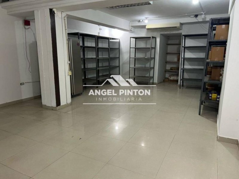 Foto Local en Alquiler en Maracaibo, Zulia - U$D 350 - LOA250659 - BienesOnLine