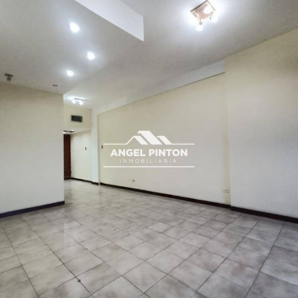 Foto Local en Alquiler en Maracaibo, Zulia - U$D 160 - LOA242738 - BienesOnLine