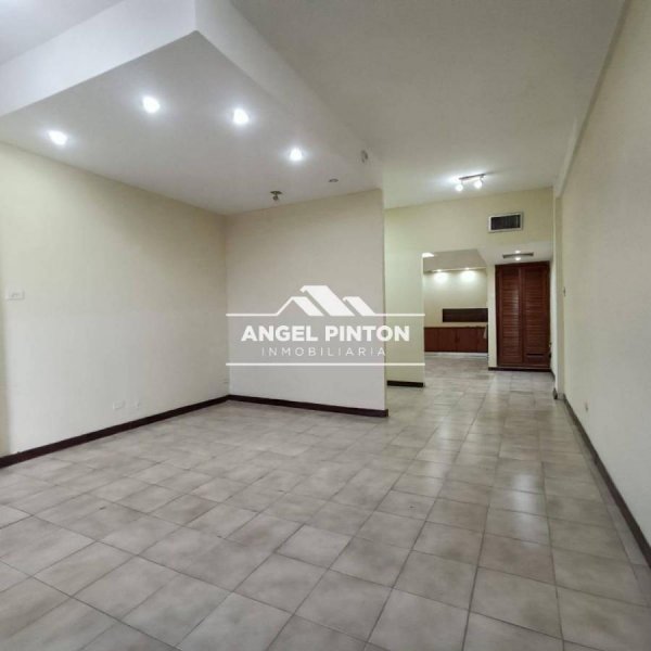 Foto Local en Alquiler en Maracaibo, Zulia - U$D 160 - LOA244414 - BienesOnLine