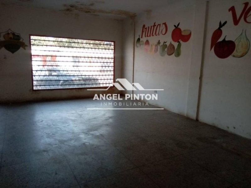 Foto Local en Alquiler en Norte, Maracaibo, Zulia - U$D 250 - LOA253264 - BienesOnLine