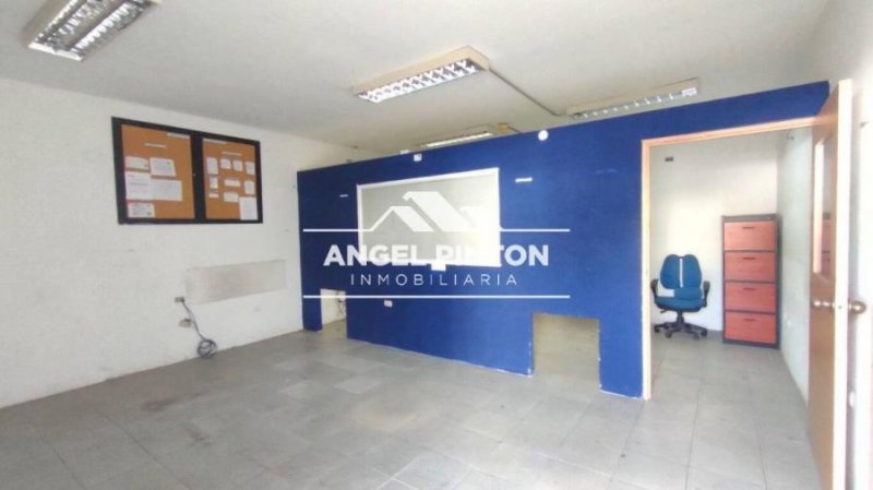 Foto Local en Alquiler en Maracaibo, Zulia - U$D 150 - LOA244166 - BienesOnLine