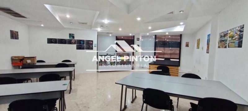 Foto Local en Alquiler en Este, Maracaibo, Zulia - U$D 250 - LOA240790 - BienesOnLine