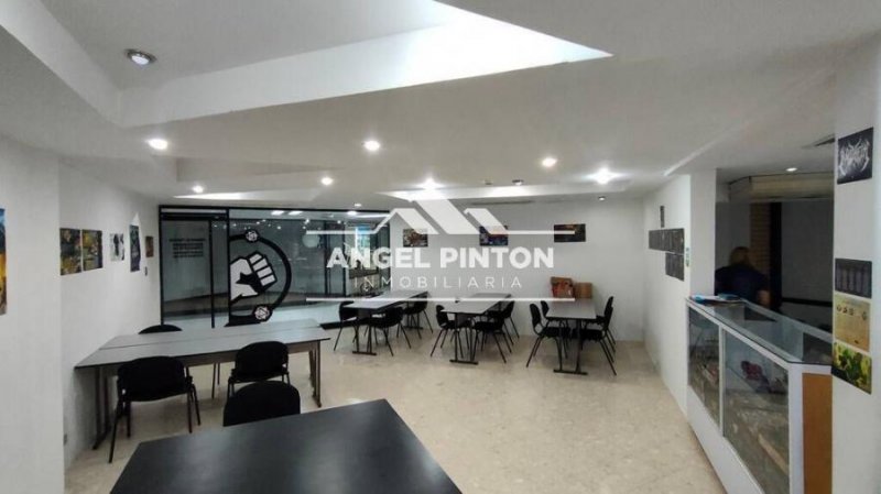Foto Local en Alquiler en Este, Maracaibo, Zulia - U$D 250 - LOA253252 - BienesOnLine