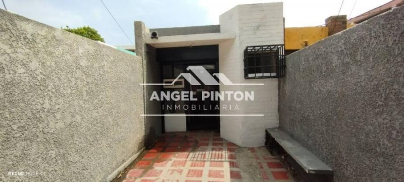 Foto Local en Alquiler en Maracaibo, Zulia - U$D 220 - LOA195023 - BienesOnLine