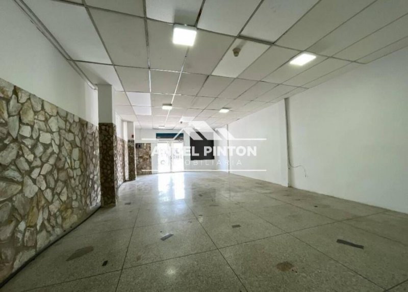 Foto Local en Alquiler en Norte, Maracaibo, Zulia - U$D 400 - LOA253262 - BienesOnLine