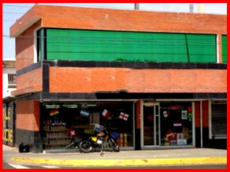 Foto Local en Alquiler en Centro de Punto Fijo, Punto Fijo, Falcón - BsF 3.000 - LOA21370 - BienesOnLine