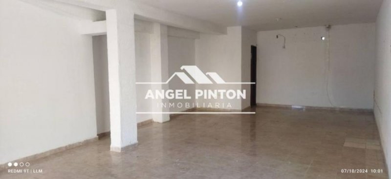 Foto Local en Alquiler en Maracaibo, Zulia - U$D 160 - LOA242740 - BienesOnLine