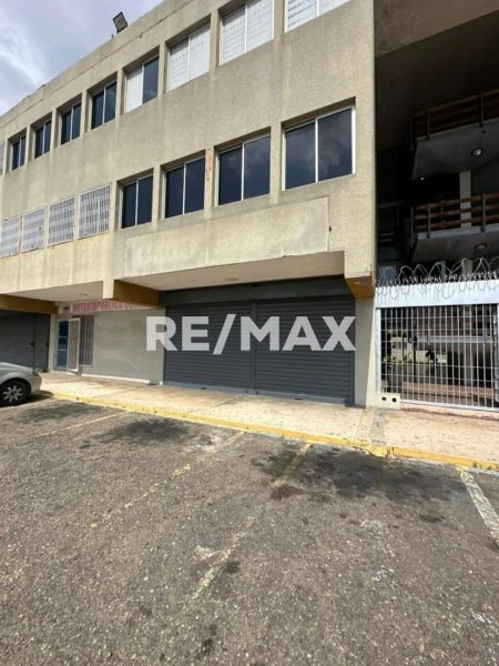 Local Comercial en Alquiler Dr. Portillo Remax Millenium