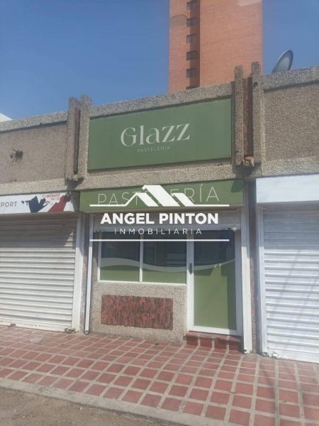 LOCAL COMERCIAL EN ALQUILER EN AV BELLA VISTA MARACAIBO API 6816