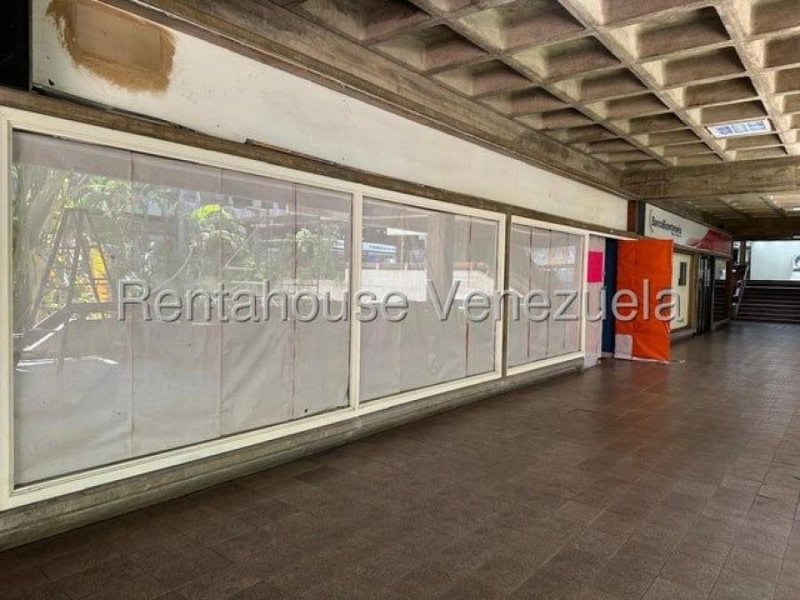 Foto Local en Alquiler en Maracaibo, Zulia - U$D 2.600 - LOA244247 - BienesOnLine