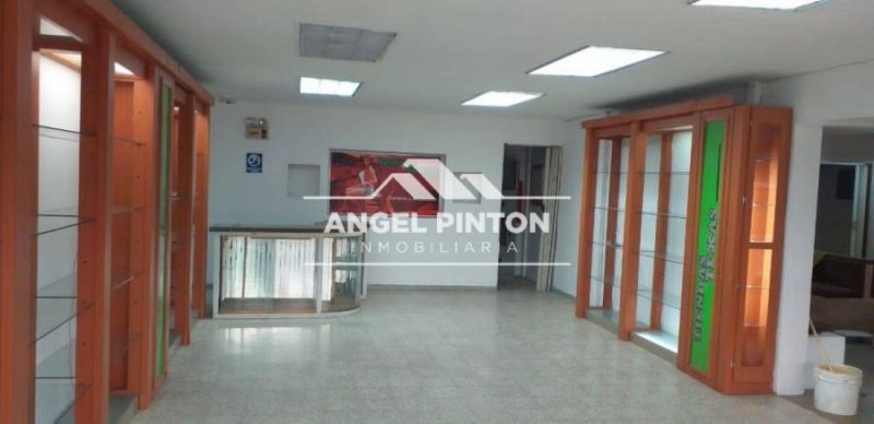 Foto Local en Alquiler en Cabimas, Zulia - U$D 400 - LOA244727 - BienesOnLine