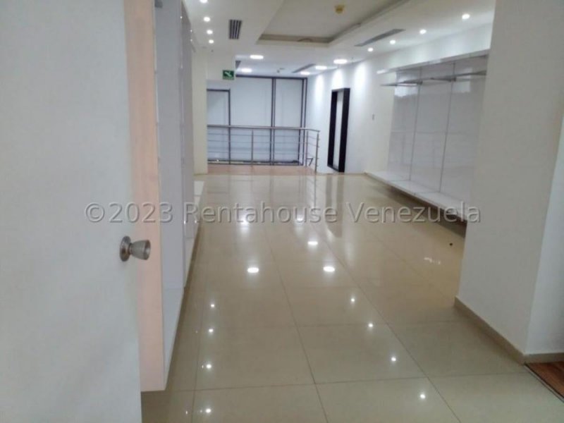 Foto Local en Alquiler en Maracaibo, Zulia - U$D 500 - LOA191393 - BienesOnLine