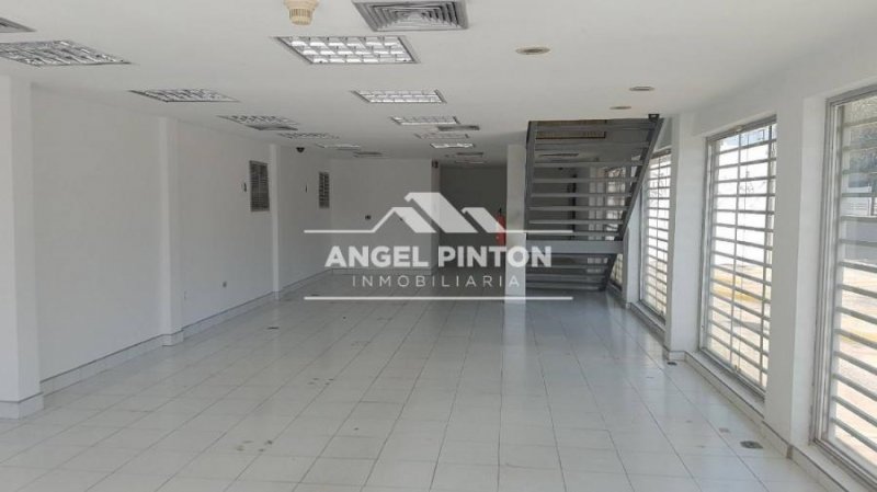 Foto Local en Alquiler en Maracaibo, Zulia - U$D 650 - LOA221223 - BienesOnLine