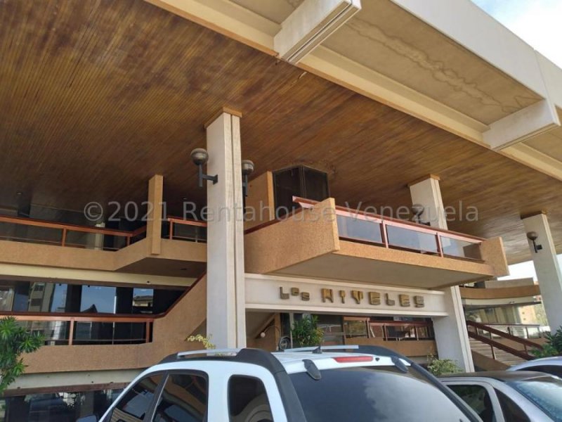 Foto Local en Alquiler en Maracaibo, Zulia - U$D 240 - LOA239908 - BienesOnLine