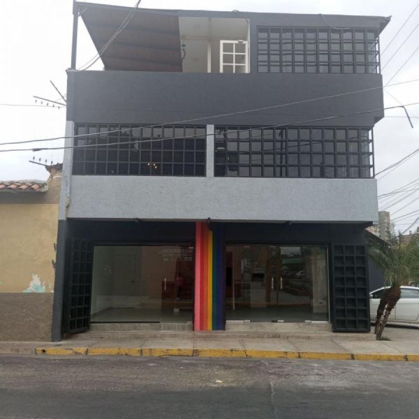 Local Comercial en Alquiler en Valencia Centro