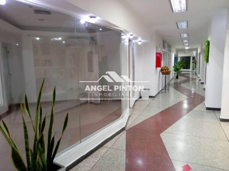 Foto Local en Alquiler en Maracaibo, Zulia - U$D 150 - LOA242616 - BienesOnLine