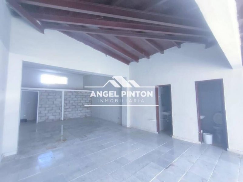 Foto Local en Alquiler en Maracaibo, Zulia - U$D 350 - LOA244187 - BienesOnLine