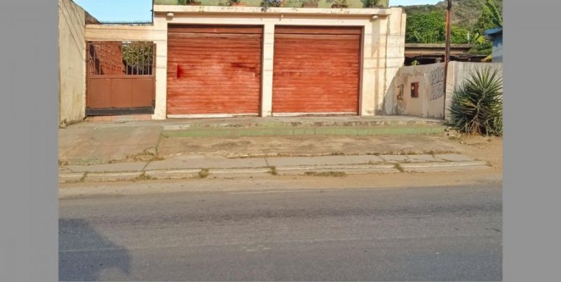 Foto Local en Alquiler en EL TIRANO, La Plaza de Paraguachí, Nueva Esparta - U$D 150 - LOA239565 - BienesOnLine