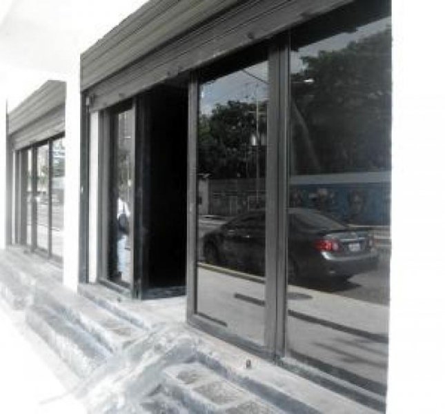 Foto Local en Venta en Av. Bolívar Norte, Valencia, Carabobo - BsF 130.000.000 - LOV88505 - BienesOnLine