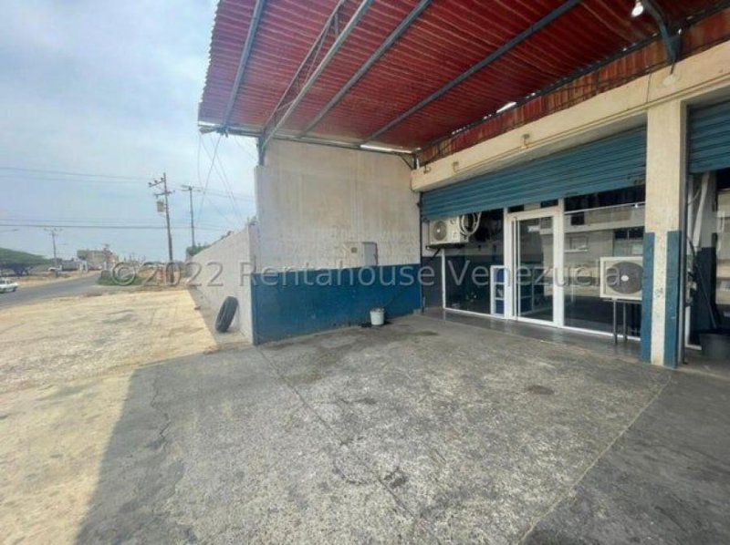 Foto Local en Venta en Punto Fijo, Falcón - U$D 120.000 - LOV199091 - BienesOnLine