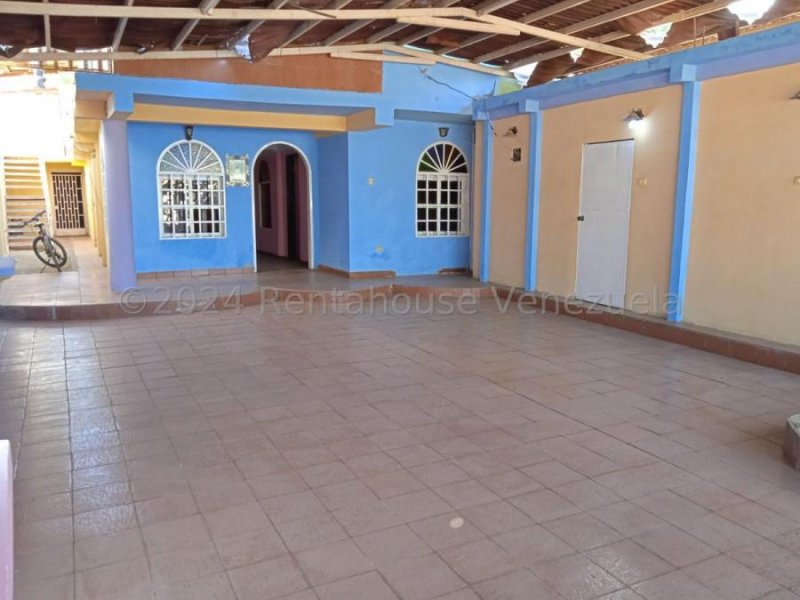 Foto Local en Venta en Coro, Falcón - U$D 12.000 - LOV236261 - BienesOnLine