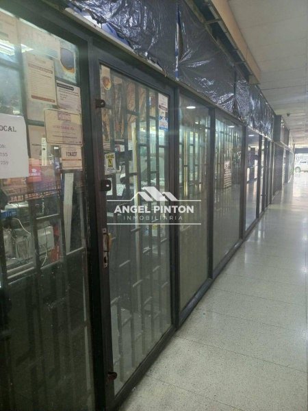 LOCAL COMERCIAL EN VENTA EN LA CALIFORNIA CARACAS API 70925 JANETTE PEREZ