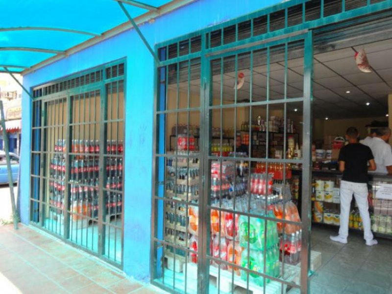 Foto Local en Venta en Naguanagua, Carabobo - BsF 80.000.000 - LOV70332 - BienesOnLine