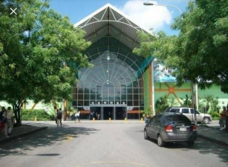 Foto Local en Venta en San Diego Carabobo, San Diego Carabobo, Carabobo - U$D 9.000 - LOV160372 - BienesOnLine