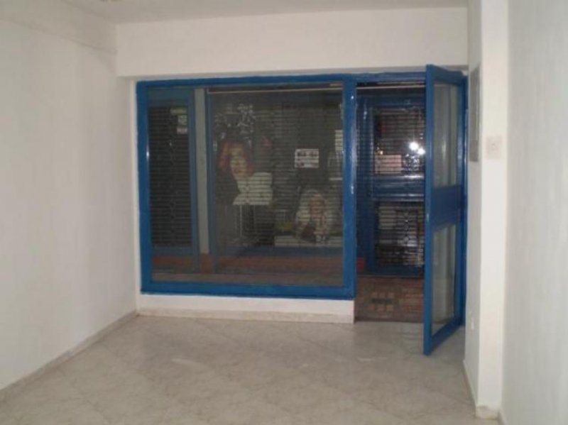 Foto Local en Venta en Girardot, Maracay, Aragua - BsF 500.000 - LOV50408 - BienesOnLine