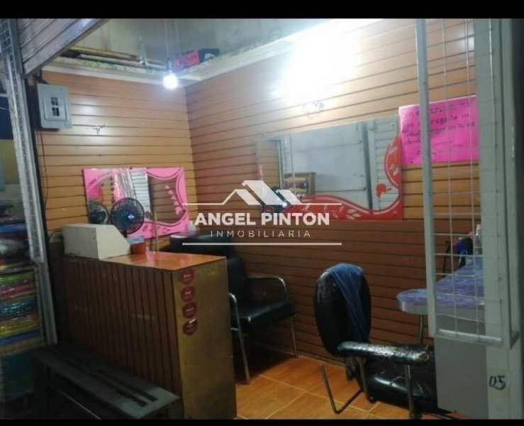 Foto Local en Venta en Caracas, Distrito Federal - U$D 4.500 - LOV246135 - BienesOnLine