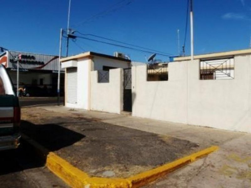 Foto Local en Venta en avenida jacinto lara, Punto Fijo, Falcón - BsF 2.500.000 - LOV48650 - BienesOnLine