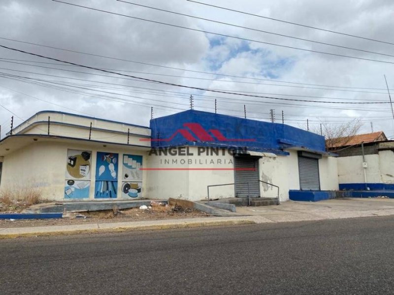 Foto Local en Venta en LA LIMPIA, Zulia - U$D 40.000 - LOV190802 - BienesOnLine