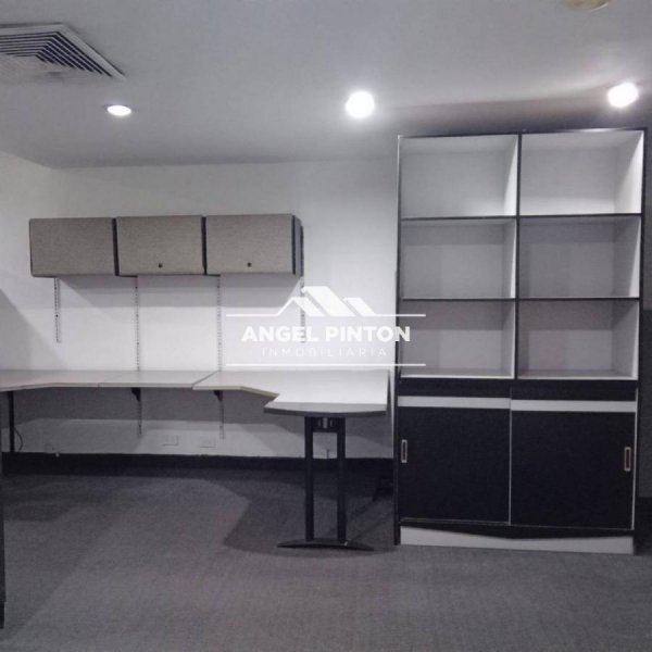 Foto Local en Alquiler en Maracaibo, Zulia - U$D 350 - LOA242846 - BienesOnLine