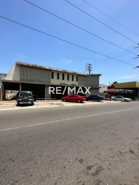 Foto Local en Alquiler en Maracaibo, Zulia - U$D 500 - LOA217153 - BienesOnLine