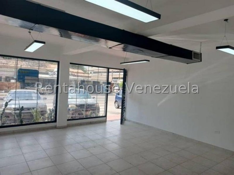 Foto Local en Alquiler en Maracaibo, Zulia - U$D 240 - LOA244249 - BienesOnLine